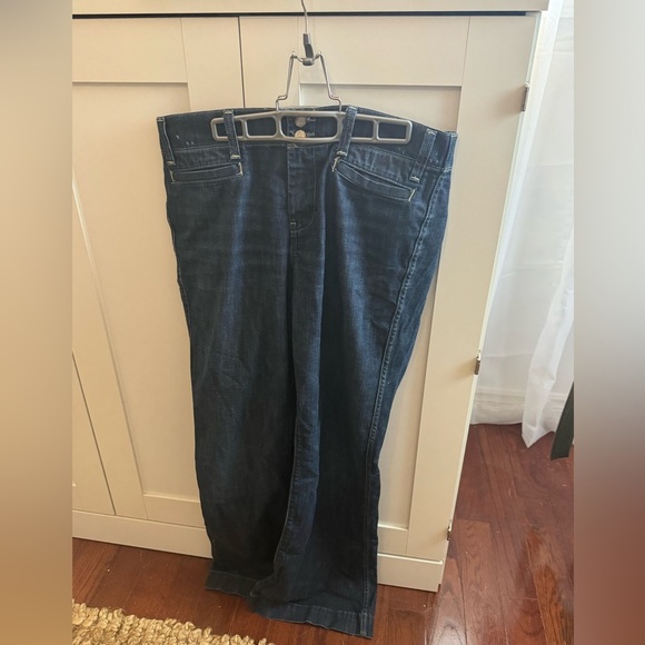 American Eagle Jean - Picture 2 of 6